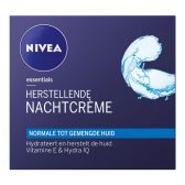 Nivea Visage herstellende nachtcreme