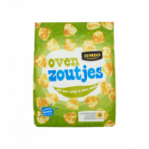 Jumbo Oven pretzels with sour cream and onion flavor