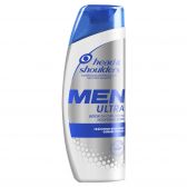 Head & Shoulders Ultra scalp detox shampoo