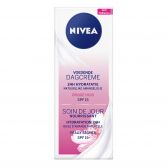 Nivea Essentials nourishing day cream SPF 15