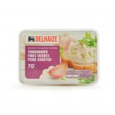 Delhaize Verse kaas met fijne kruiden (voor uw eigen risico, geen restitutie mogelijk)