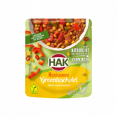 Hak Mexican vegetable dish with paprika, corn and green peas