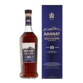 Ararat 10 Years Akhtamar Gift Box 0.70 liter – 40% alc. (0.7 liter)