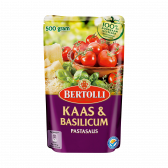 Bertolli Cheese and basil pasta sauce large