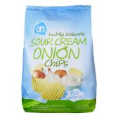 Albert Heijn Light crispy sour cream onion crisps