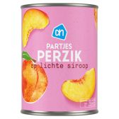 Albert Heijn Peach pieces on light syrup